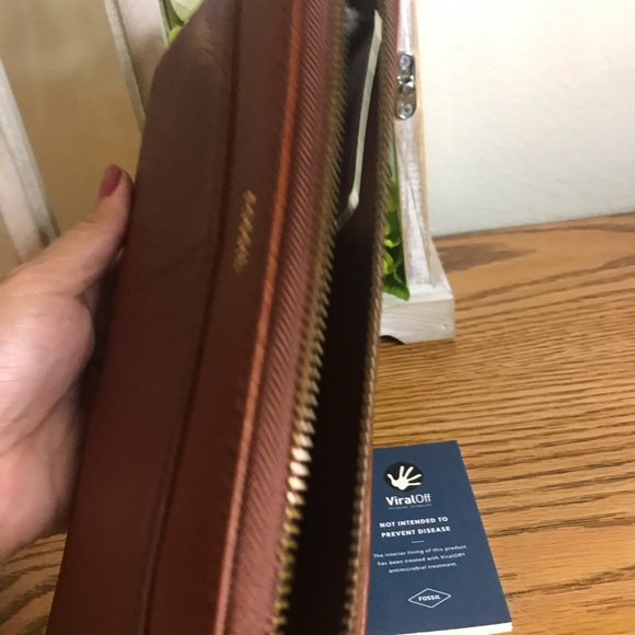 Fossil Zip Around Wallet - Picture 7 of 11